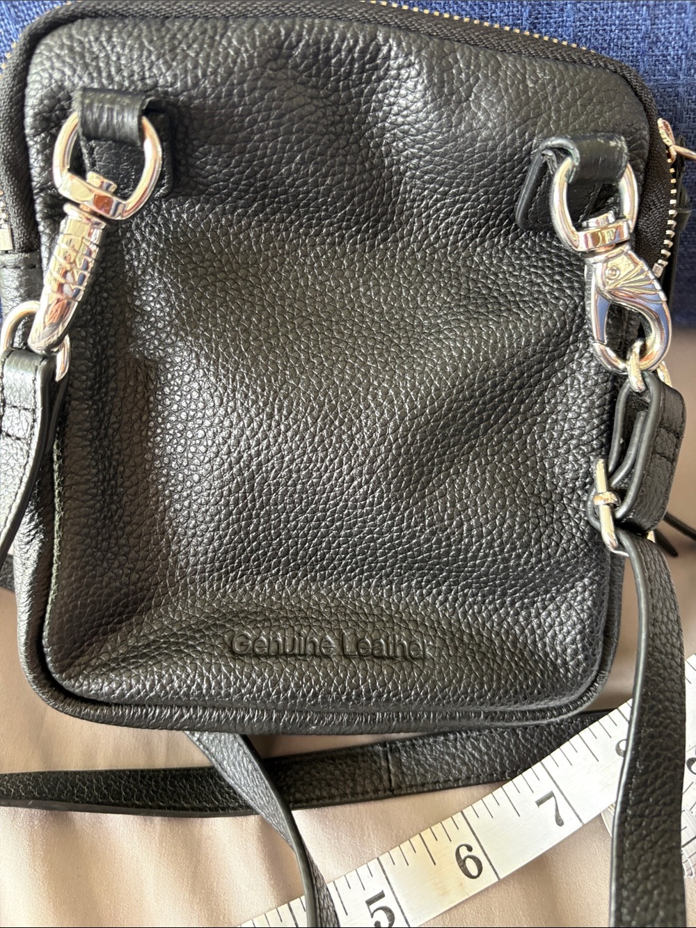 Harley-Davidson Black Leather Studded Crossbody/Shoulder Adjustable Strap - Picture 3 of 12